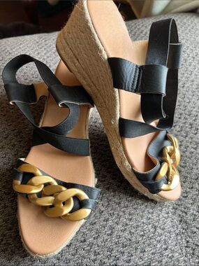 Maypol Black Espadrille Wedge Sandals with Gold Chain Accent Sz 39